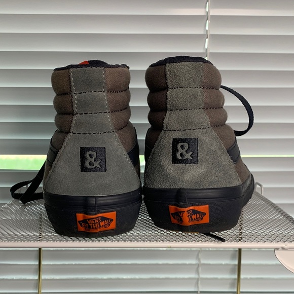 Vans Men's‎ High-Top Sneakers - Black and Brown - Picture 4 of 7